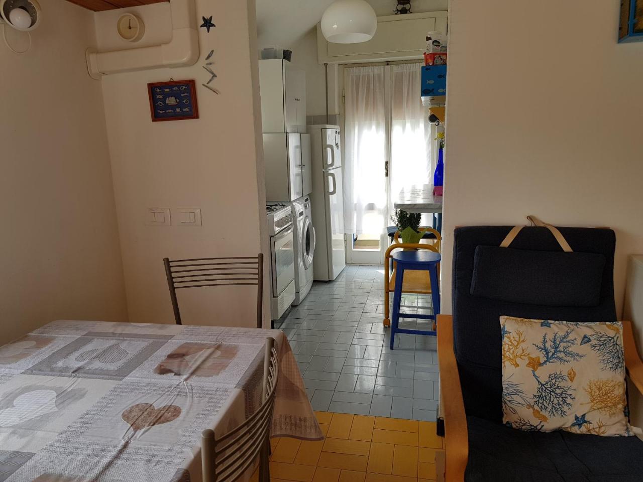 Karinas House Apartment Монтеросо ал Маре Екстериор снимка